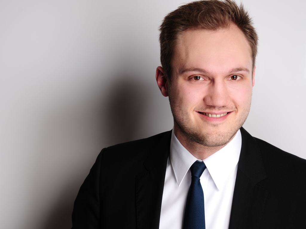 Sebastian Telle